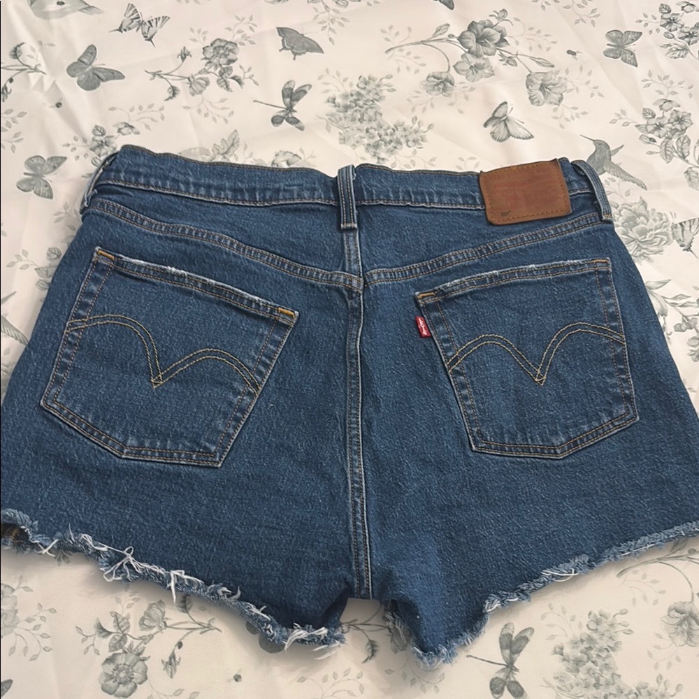 Levi’s Jeans 501 Cut Off Denim High Rise Shorts Women’s Size 32 Button Fly